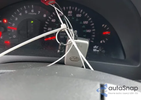 2009 Toyota Camry Xle V6 z USA, uszkodzony, nr VIN 4T1BK46K29U074606